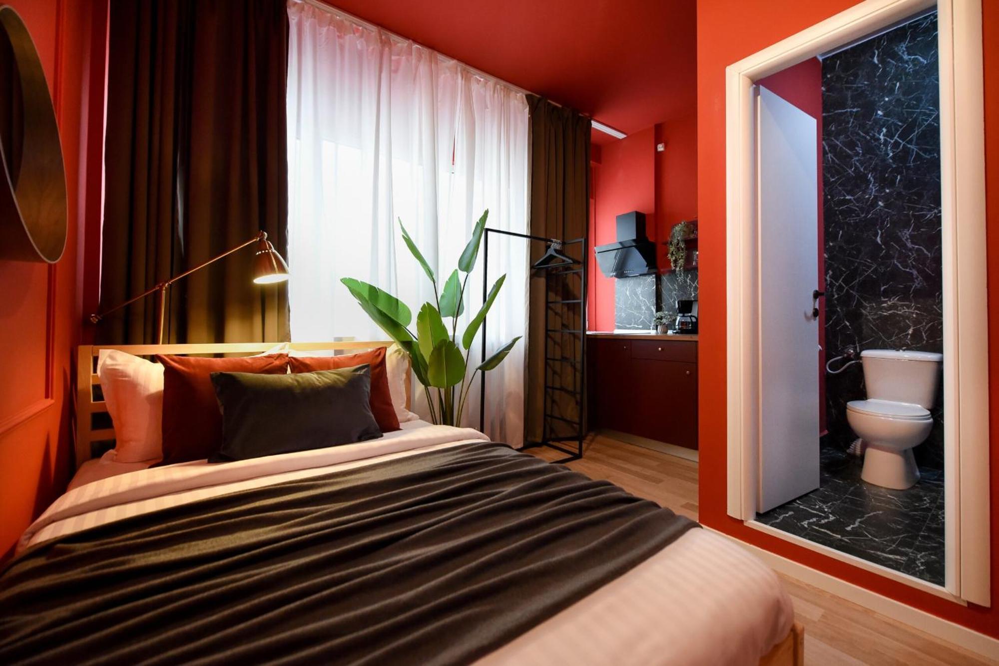 Elegant On Magheru Boulevard - The Art Of Living Simply * Bucureşti