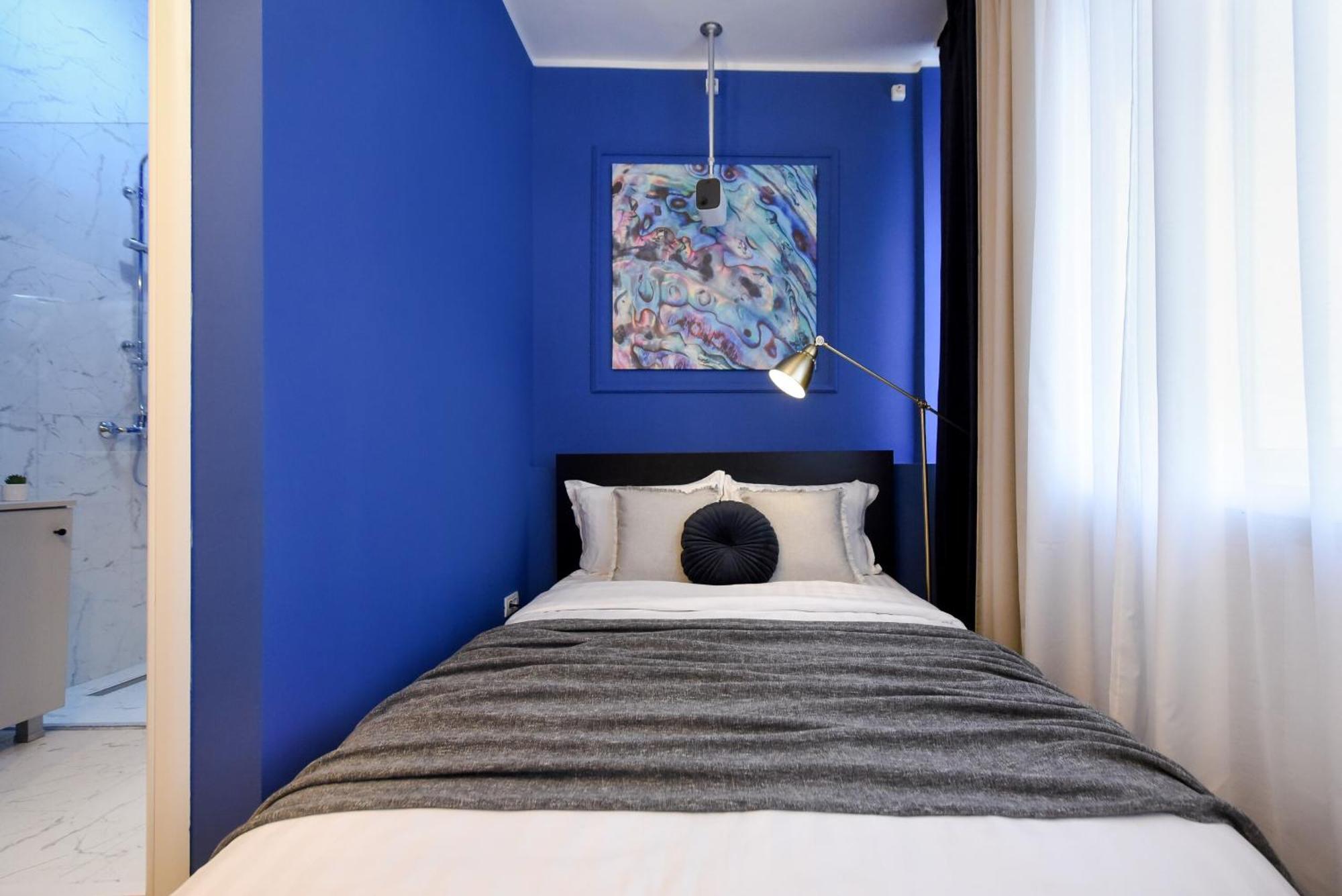 Elegant On Magheru Boulevard - The Art Of Living Simply * Bucureşti