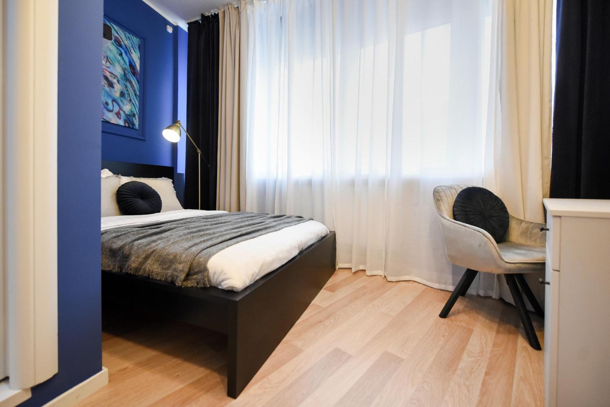 Apartament Elegant On Magheru Boulevard - The Art Of Living Simply *