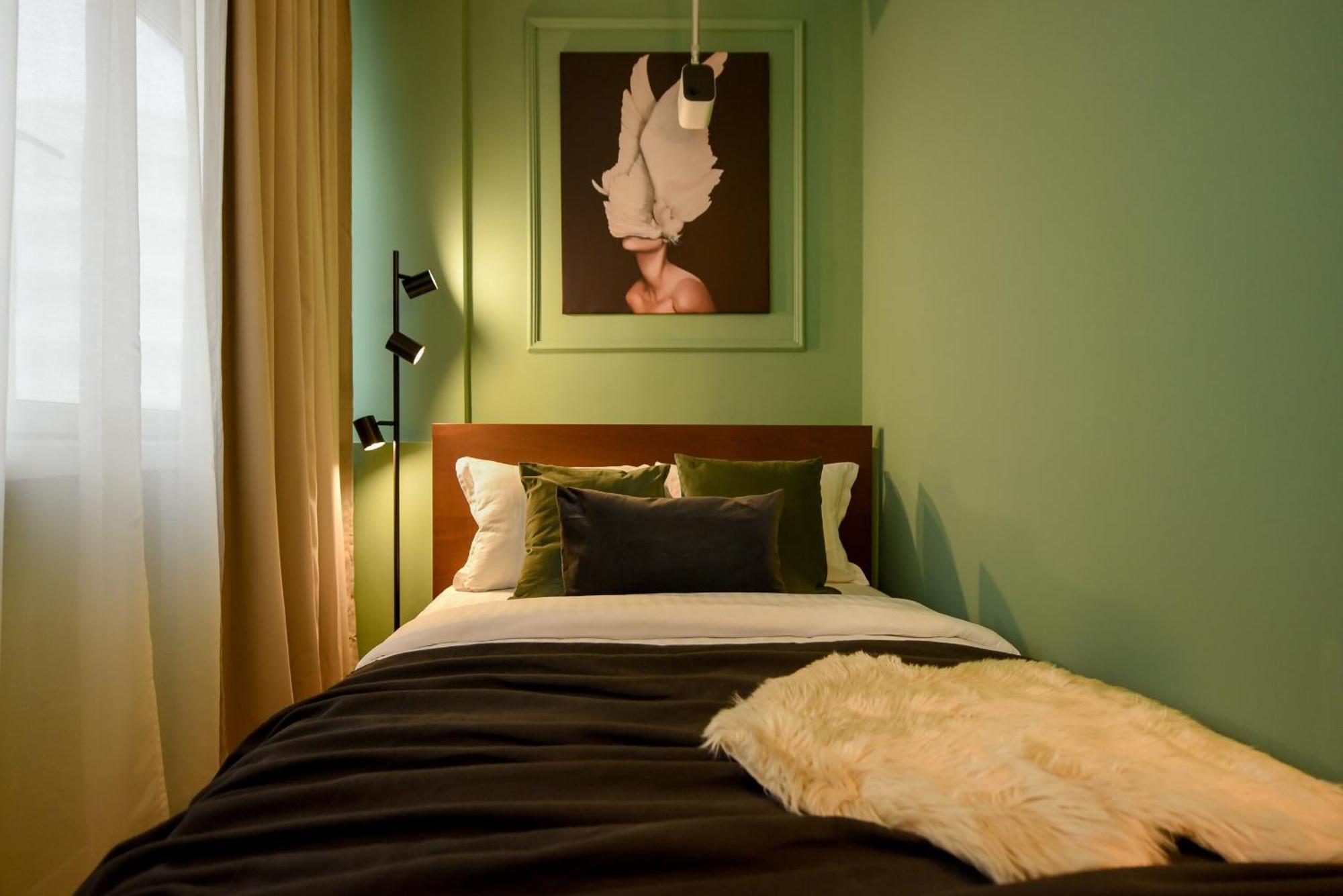 Elegant On Magheru Boulevard - The Art Of Living Simply Bucureşti